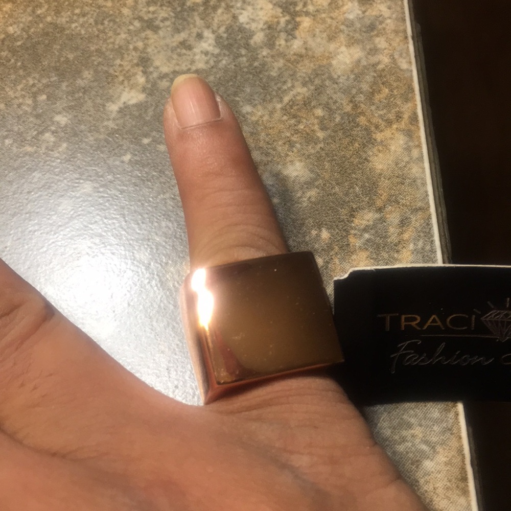 Rose gold square ring